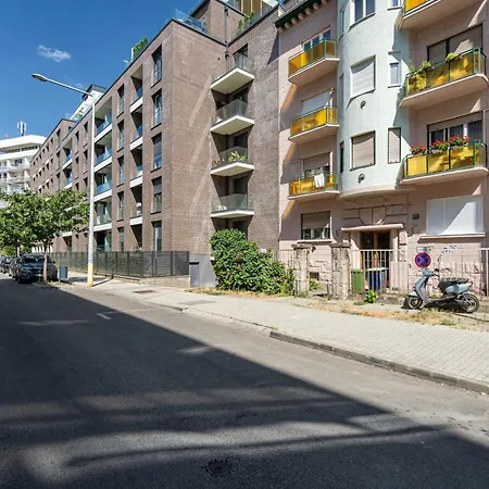 Spark Climb * بودابست